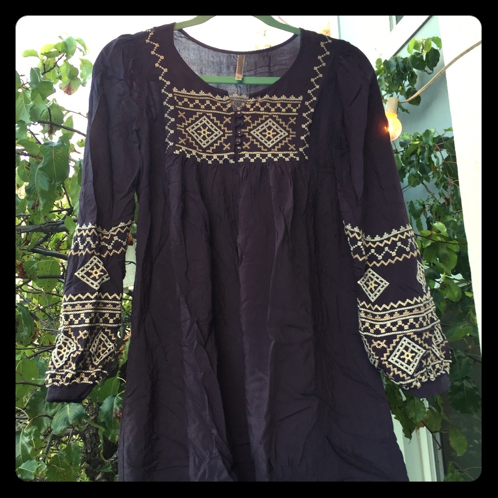 Ganesh navy embroidered tunic